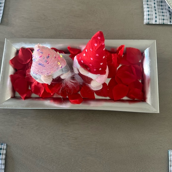 Home decor - Picture 2 of 2